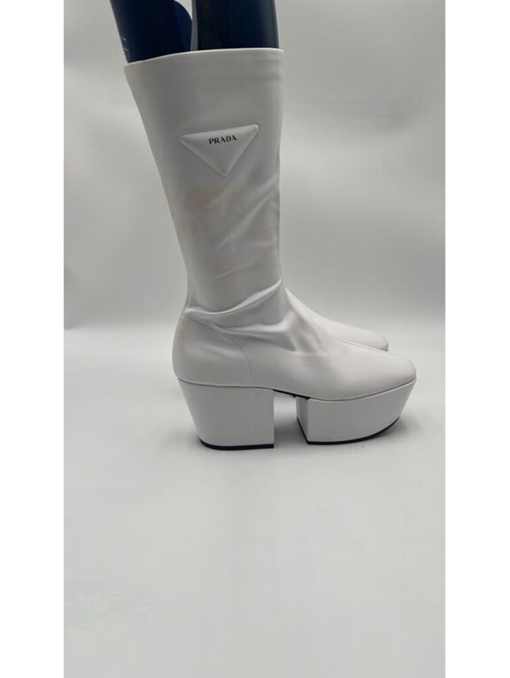 WOMEN’S PRADA PLATFORM RAIN PULL ON BOOTS WHITE LEATHER SIZE 37